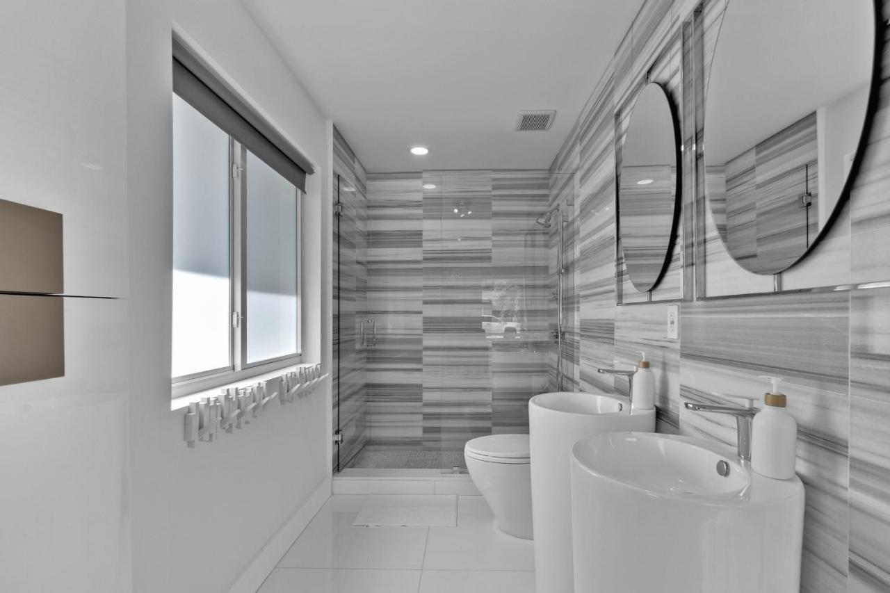 Appartement Luxury House 4 Beds Heated Pool W Jaccuzzi à North Bay Village Extérieur photo