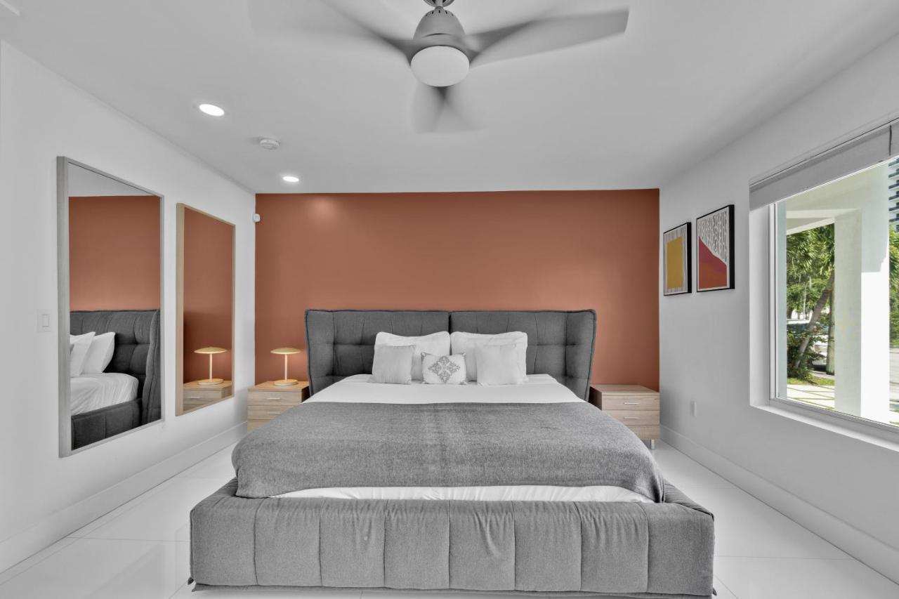 Appartement Luxury House 4 Beds Heated Pool W Jaccuzzi à North Bay Village Extérieur photo